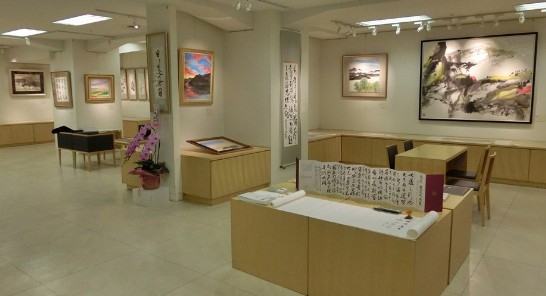 朱振南書畫展會場
