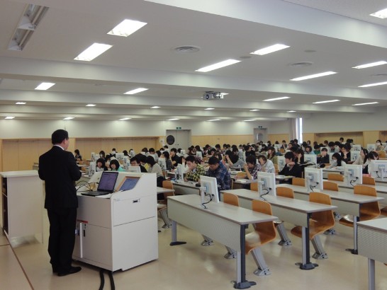 講演会場の様子