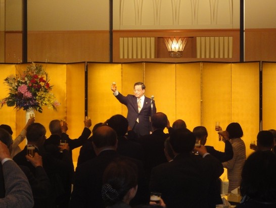 陳処長による乾杯音頭