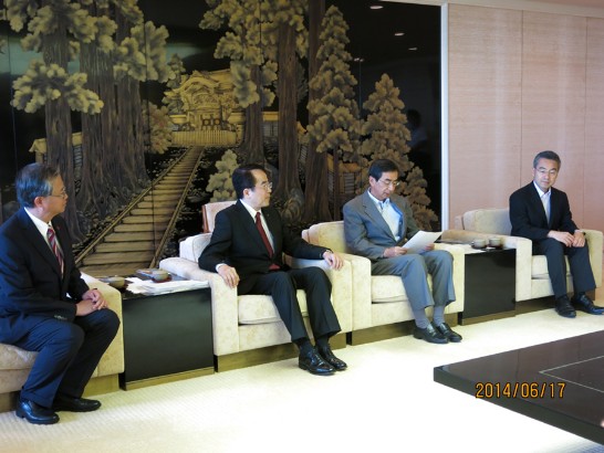 亞東關係協會李會長嘉進拜會福井縣知事西川一