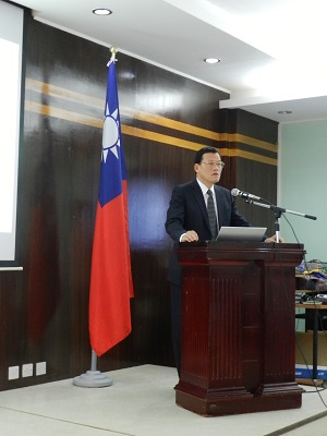 駐聖露西亞大使章計平主持2014年聖露西亞臺灣獎學金說明會