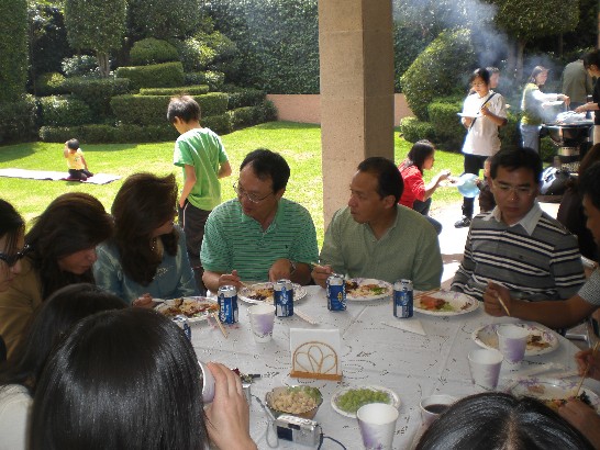 Recepción de la celebración del Día del Maestros de Taiwan en la residencia de Sr. Jaime Chen