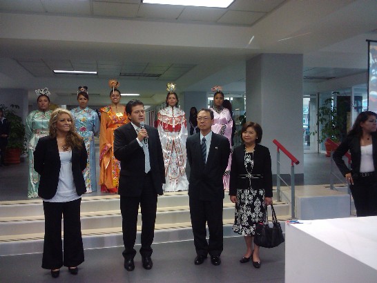 Gustavo A. Madero市「前衛文化中心」（Centro Cultural Futurama）展出行政院新聞局所攝製之「綺麗台灣」系列照片