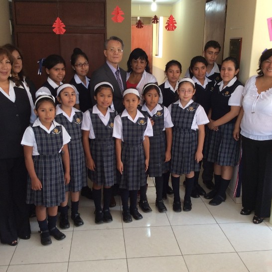 La donación de esta Sala de Computo permitirá a los niños de este centro educativo integrarse a la modernidad ya que le brindará una importante herramienta para el desarrollo diario de sus actividades educativas.