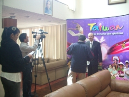 Entrevista hecha por Elizabeth Bravo.