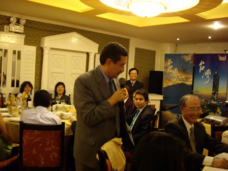 Palabras del Sr. Julio Enrique Arroyo.