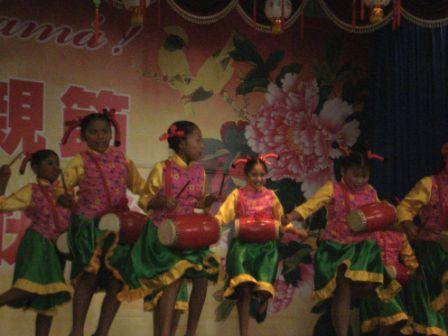 中華三民聯校學生舞蹈表演