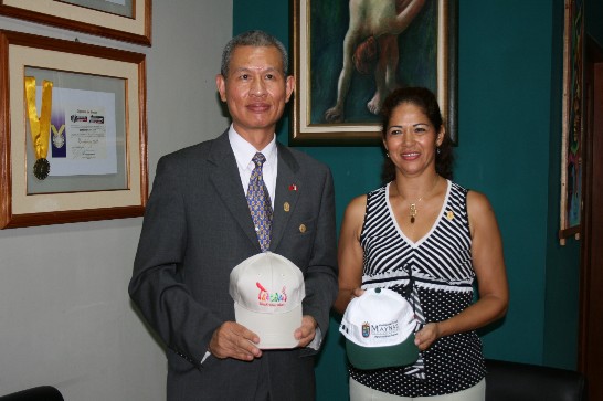 2009.03.26黃代表聯昇拜會Loreto省Maynas縣議員