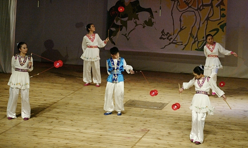 文盈舞蹈團演出