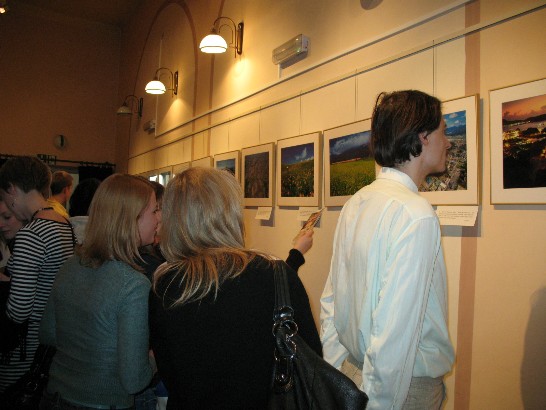 Sublime Taiwan Photo Exhibition &amp; Donation to Hospice in Radom 06