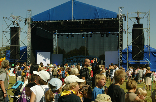 Lan Yang Dancers in Podzamcze, Warsaw