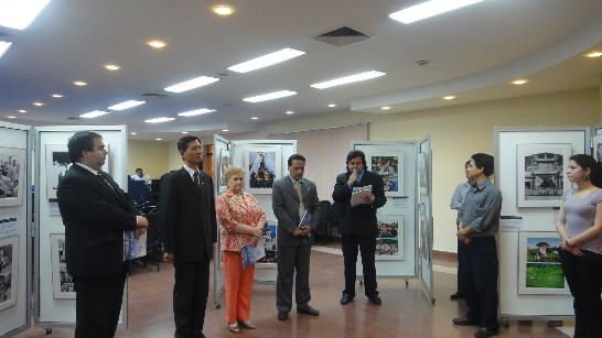 2011.10.24 Exposicion de fotografias de la Republica de CHina (Taiwan), en la Universidad Catolica Ntra.Sra. de la Asuncion