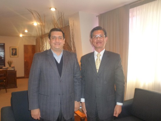 2010.07.13黃大使聯昇拜會巴拉圭農牧部長洽談雙邊合作