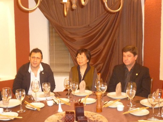 2010.06.30 駐巴拉圭黃大使與巴國眾議院新任主席團歡敘