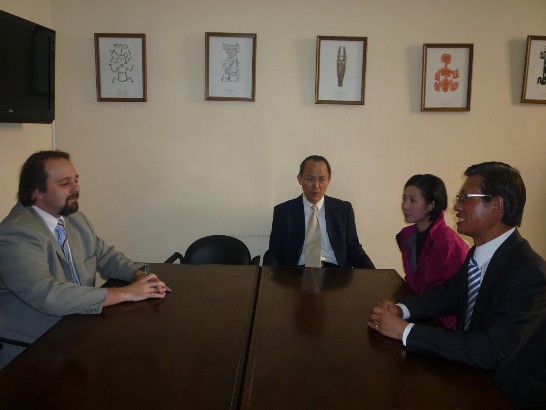 2010.08.24 拜會伊比利美洲國家組織(OEI)駐巴拉圭代表Luis María Scasso。