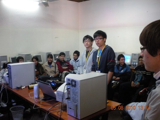 2010.08.05 國際青年大使訪團於Vice Presidente. Sanchez學校進行文化交流