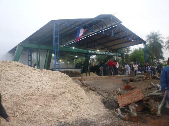 2010.09.03黃大使應巴拉圭工商部長瑞巴斯邀請參觀巴國糖蜜工廠