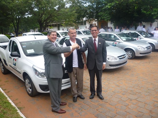 2011.01.11 黃大使與與會貴賓合影