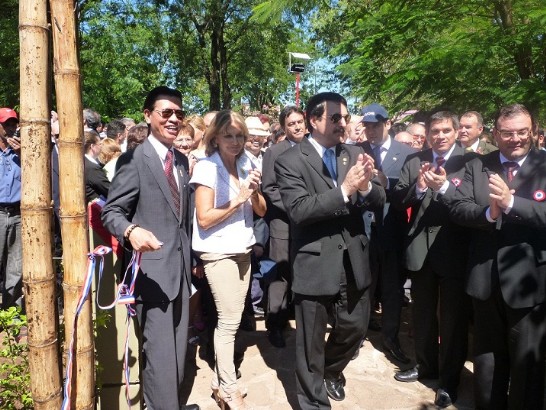 2011.01.19 駐巴拉圭黃大使聯昇應巴國副總統佛朗哥（Federico Franco）邀請參加Paraguari戰役紀念活動