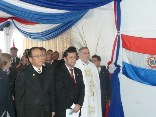 劉大使與柏佳都議長於揭幕時合影