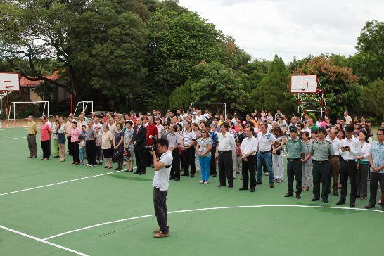 亞松森僑界參加「慶祝中華民國103年元旦升旗典禮」情形