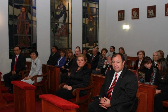 副總統艾法拉伉儷出席觀禮