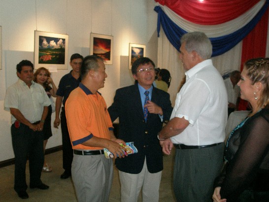 駐館於Encarnacion市舉行中華民國(台灣)國情照片展