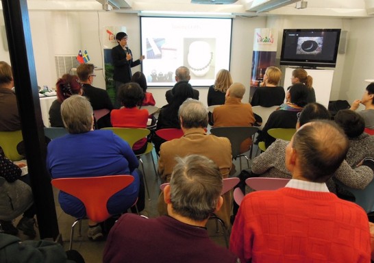 旅居瑞典設計創意人Max Wang介紹國立台灣手工藝研究中心工藝師之作品。