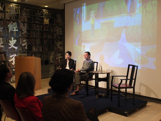 本處李大使與國會議員Boriana Åberg 、Lotta Olsson出席幾米活動。