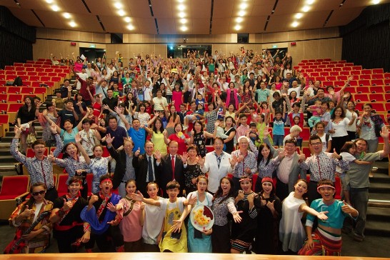 The enthusiastic audience cheering on the Taiwan International Youth Ambassadors.