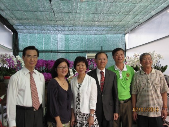 Representative Hsieh tours ATHINK Biotechnology Pte Ltd – a Taiwanese business investment in Singapore 