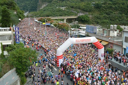 Kenyans dominate Taroko Gorge marathon