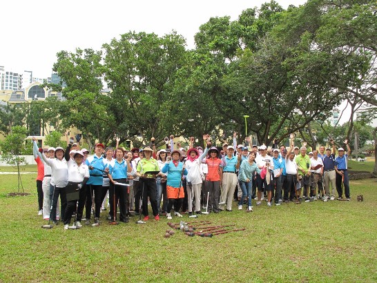 「中華民國103年國慶杯暨新加坡全國杯木球公開賽」參賽球員士氣高昂。