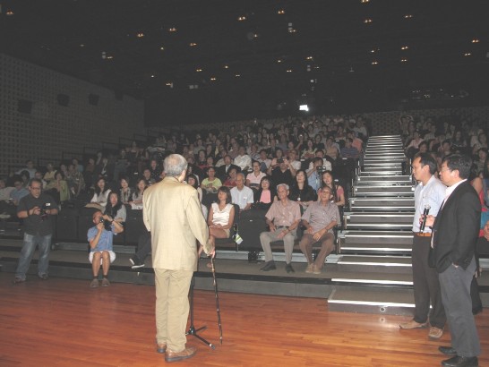 「李行經典展」以「街頭巷尾」作為開幕片，觀眾出席踴躍