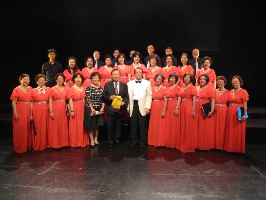 臺灣「鳳鳴合唱團」應邀赴新加坡演出