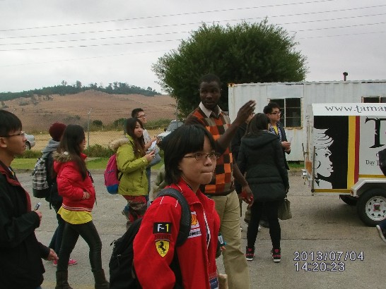 台北醫學院志工團於7月4日下午14:00由南非入境史國