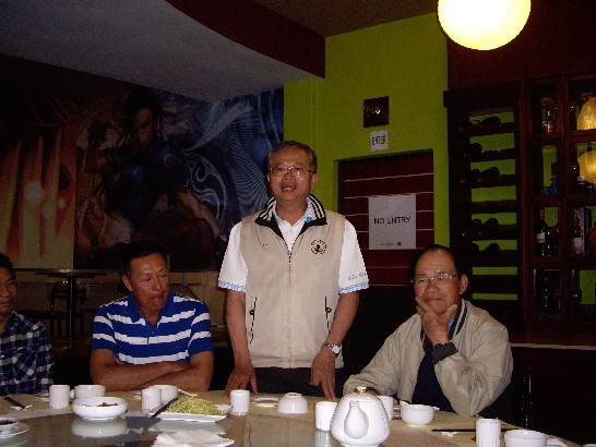 8月18日旅史華人高爾夫球協會月賽，南非僑領甘會長居正回請史國僑界，蔡大使致謝詞