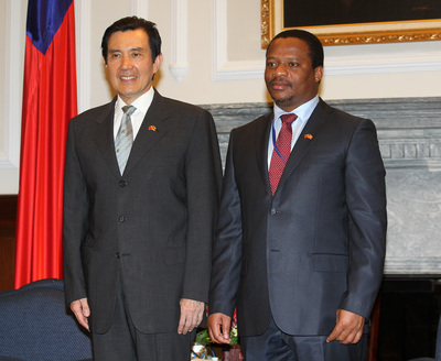 7月8日總統接見史瓦濟蘭外長甘梅澤(2)