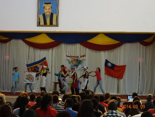 青年大使團於史瓦濟蘭大學演「食」