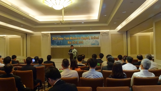 「2014年東南亞利基產業強力拓銷團」於5月26日在泰國曼谷舉辦貿易洽談會，台商總會張總會長冠昌於開幕式致詞