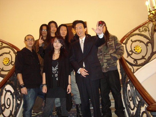 台灣重金屬搖滾樂團閃靈樂團，11月5日在倫敦