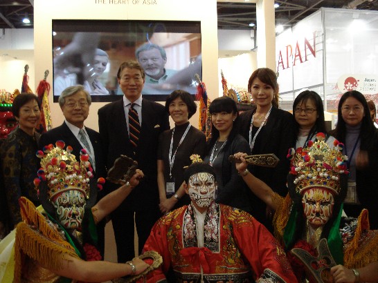 倫敦旅展登場 沈呂巡促銷台灣