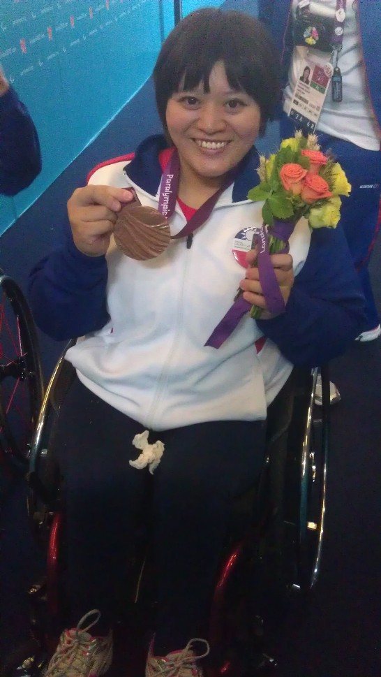 帕運健力 林資惠舉銅 