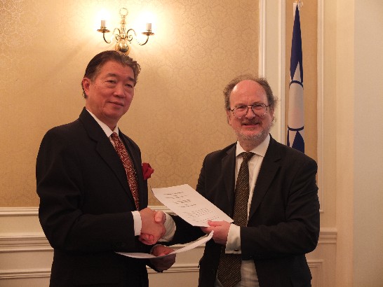 中華民國駐英代表沈呂巡與英國學術重鎮倫敦大學亞非學院簽署兩項合作備忘錄 擴大台灣研究在歐洲的基礎
