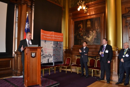 蘇格蘭議會友台小組共同主席Colin Keir致詞