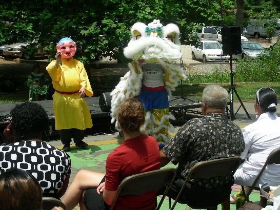 台北經濟文化辦事處特別邀請舞獅團前往「2009國際多元文化節」活動中獻藝