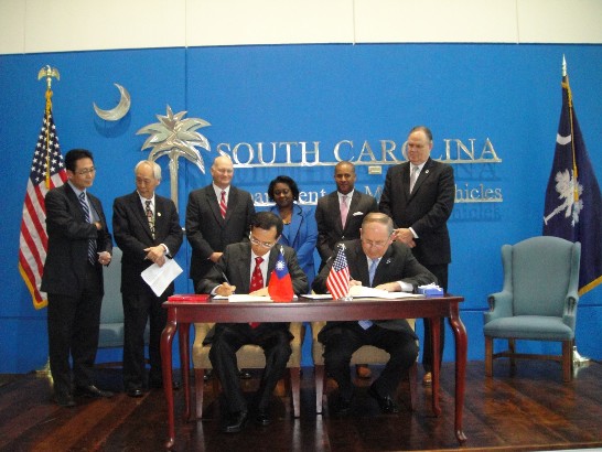 South Carolina and Taiwan Sign a Drivers’ License Reciprocity Agreement