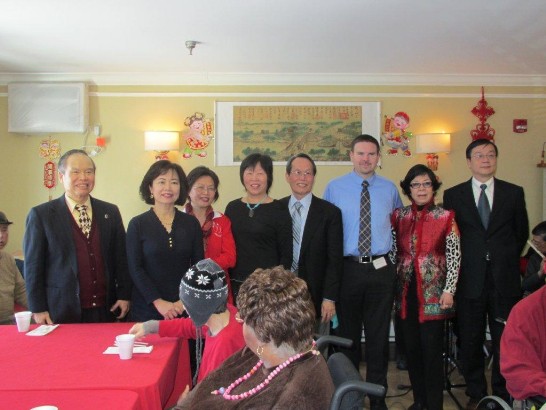洪處長1月23日出席波克萊台灣商會主辦之安養中心敬老賀年餐會