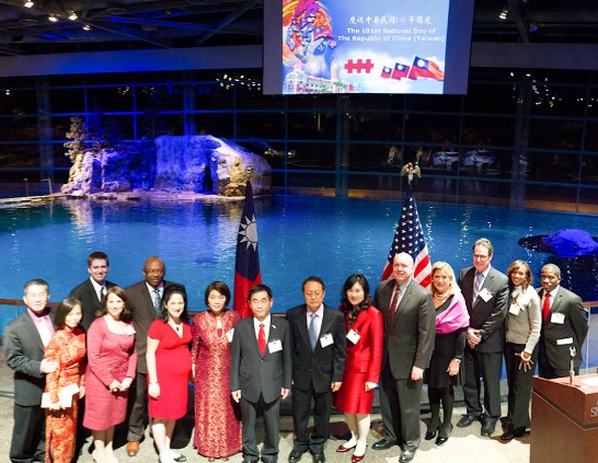 Celebrating the 101st National Day of the Republic of China (Taiwan) at Shedd Aquarium Chicago