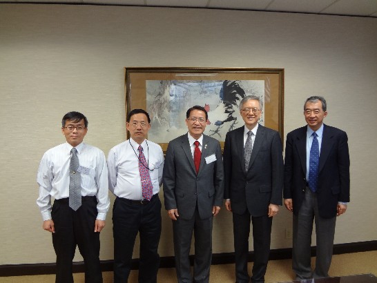 Director General Liao was welcomed by Chairman Chao and Executive Director Chao